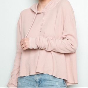 BRANDY MELVILLE CROPPED PINK SWEATSHIRT